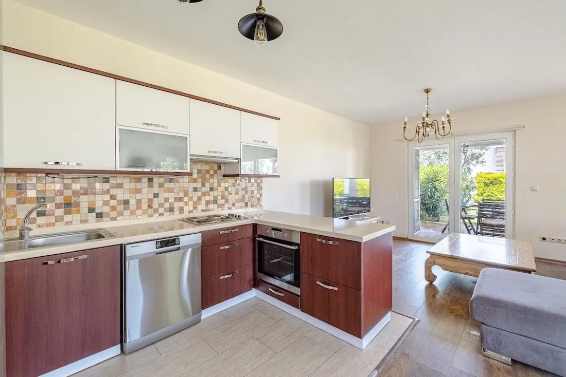 Modern kitchen